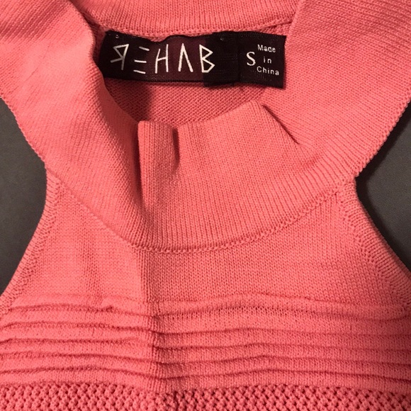 |Rehab top & pencil skirt - Picture 3 of 4