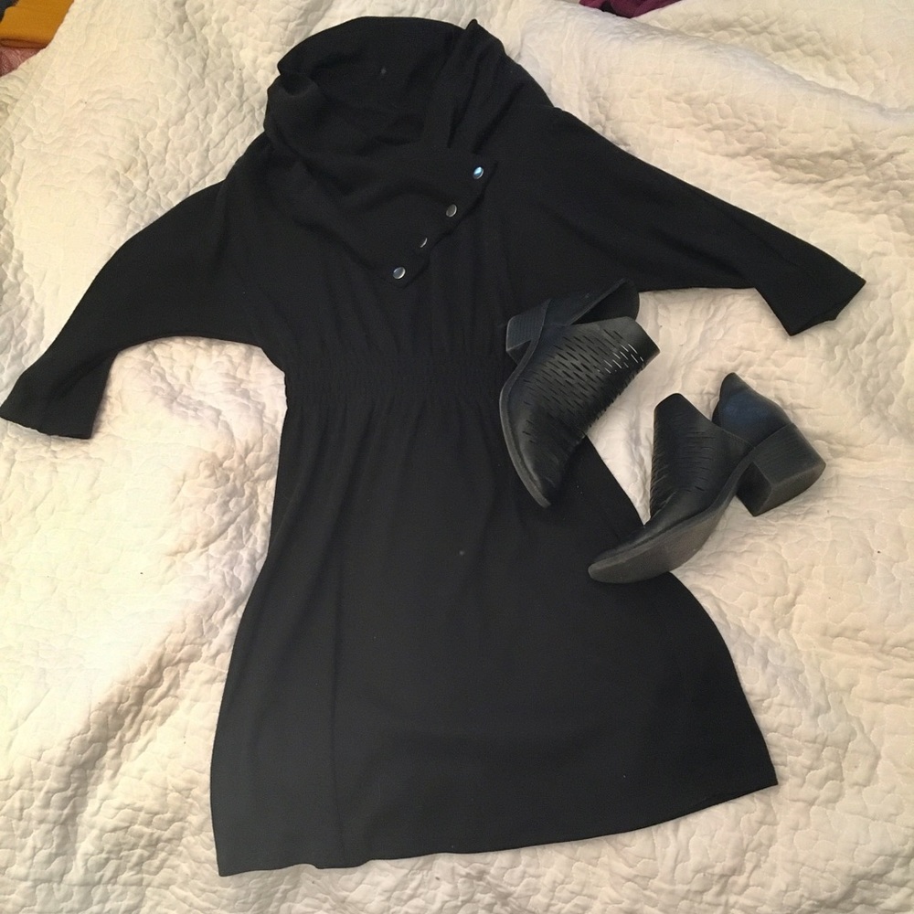 Snap neck winter dress