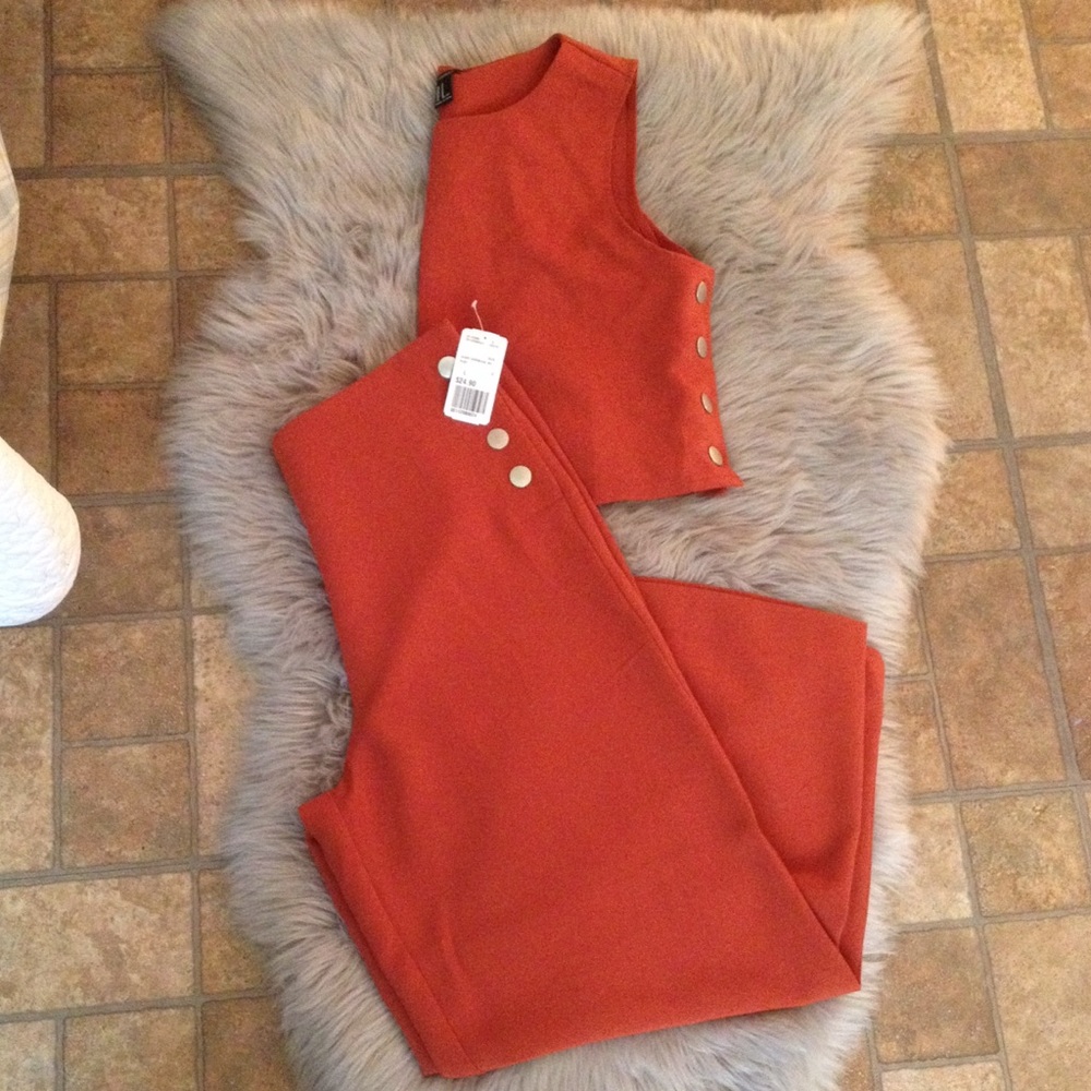 Pants and top set