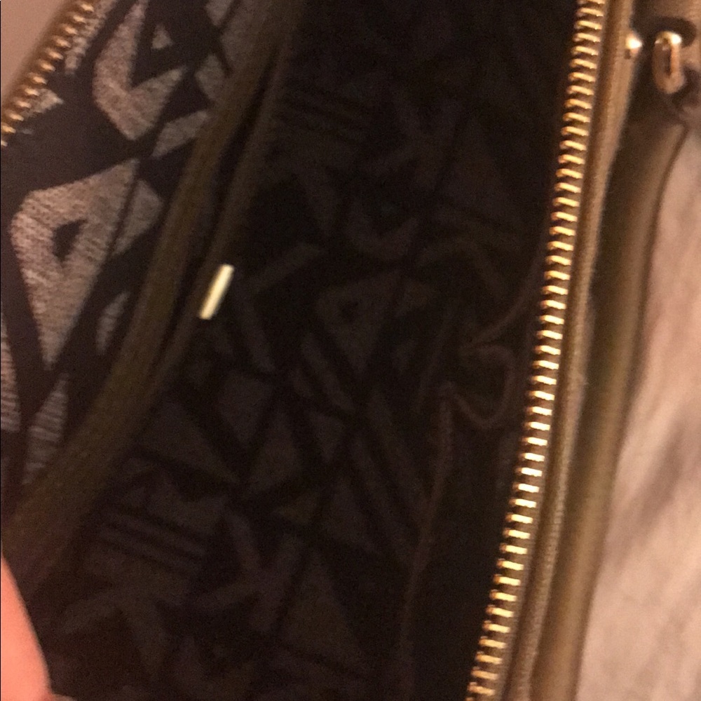 Anne Klein Bag - Picture 3 of 8