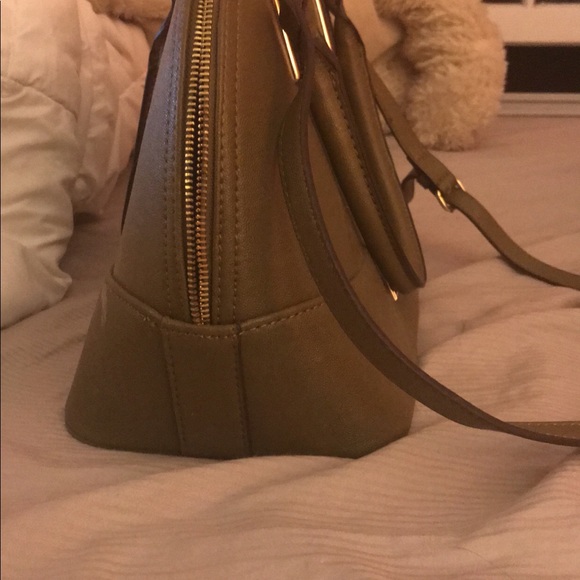 Anne Klein Bag - Picture 4 of 8