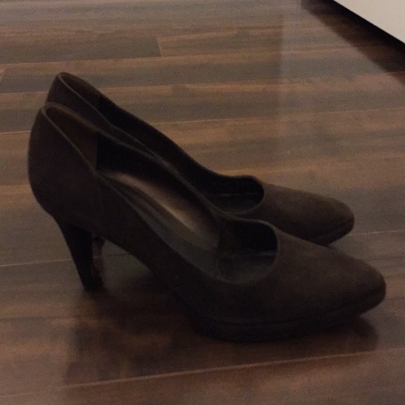 Sergio Rossi chocolate brown suede platform pumps - Picture 3 of 4