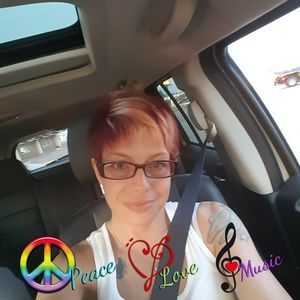 Meet your Posher, Deborah