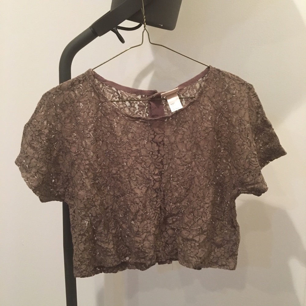 Detailed Crop Top