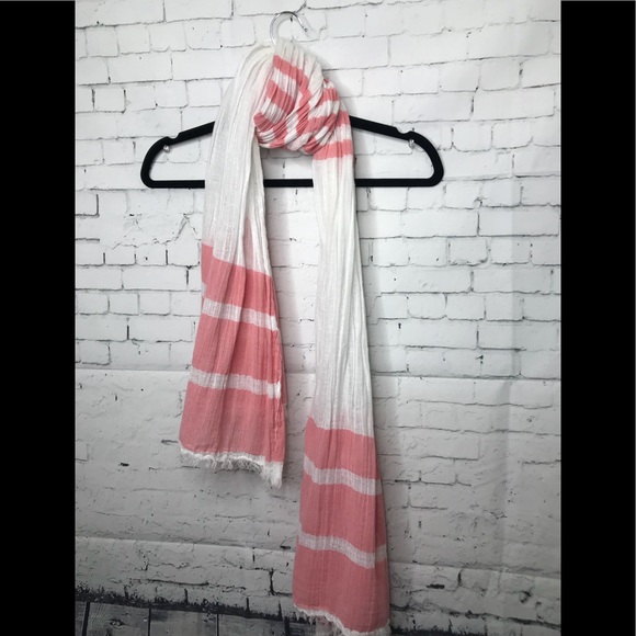 Banana Republic Scarf - Picture 1 of 2
