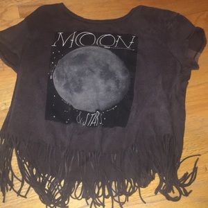 Gray shirt with fringe at the bottom