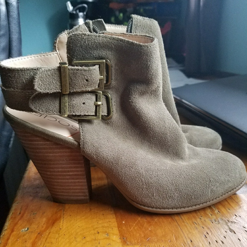 Booties size 8