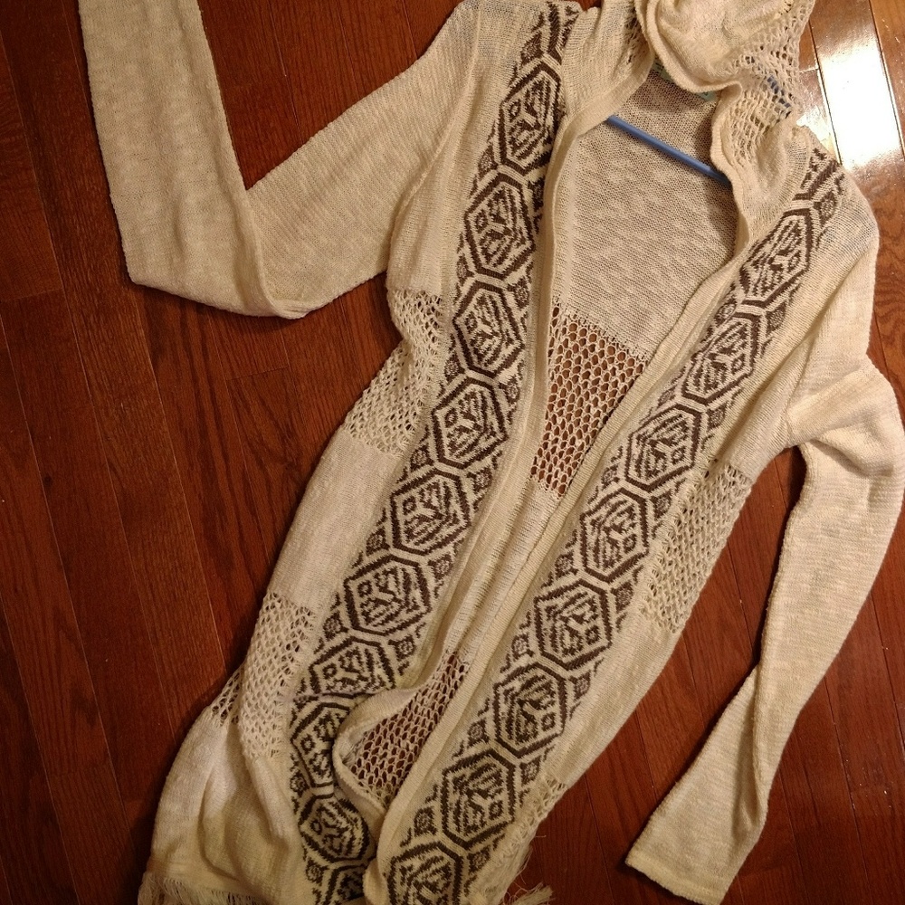 Ladies long cardigan. Size medium.