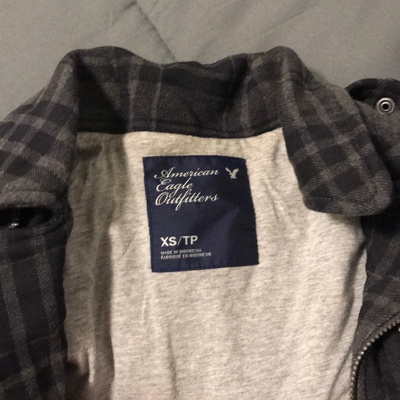 |American Eagle Plaid Jacket - Picture 2 of 2