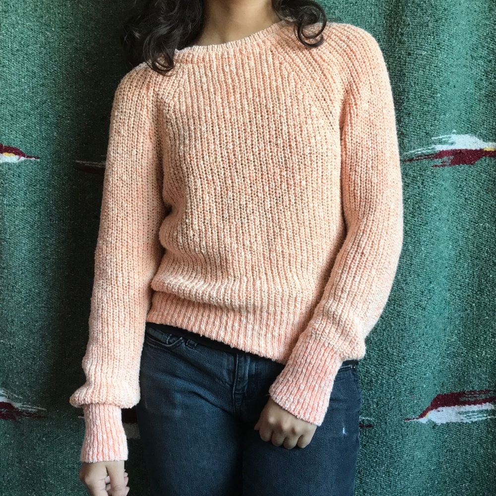 FREE PEOPLE SWEATER ✨