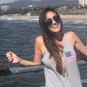 Meet your Posher, Pam