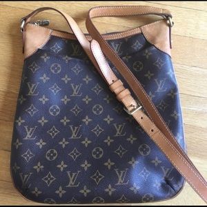 Authentic Louis Vuitton Odeon MM