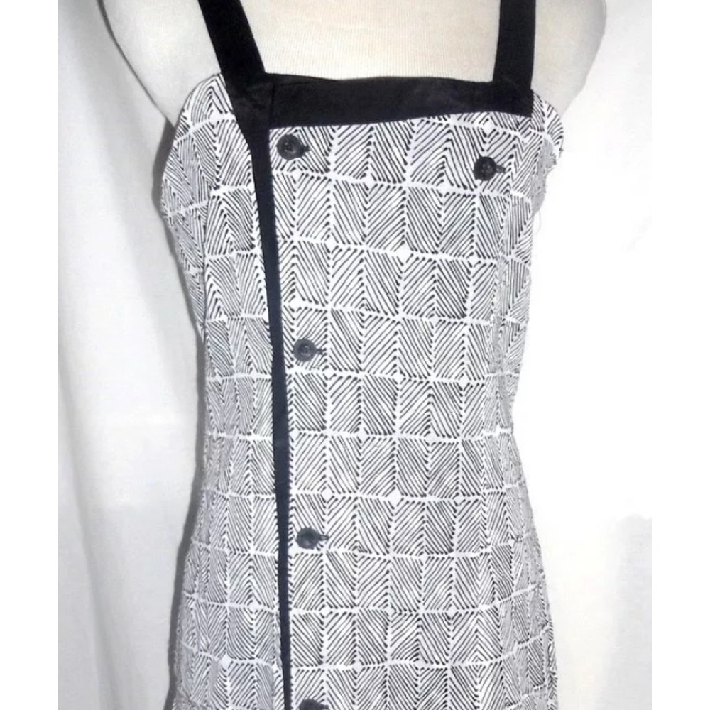 Jeffery monteiro dress