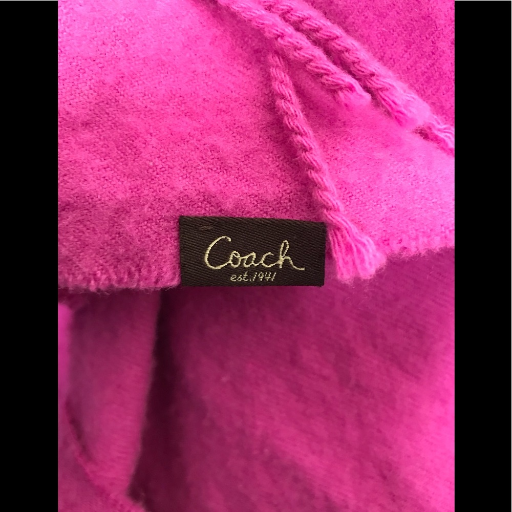 ⚠️ SALE ⚠️ Coach Cashmere Scarf