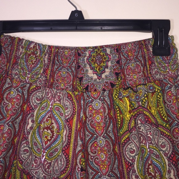 Patterned pants ❤️🔹 - Picture 4 of 5