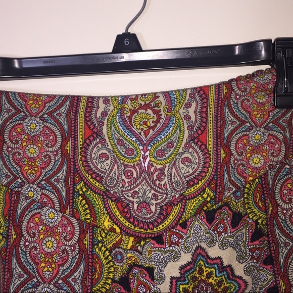 Patterned pants ❤️🔹 - Picture 5 of 5