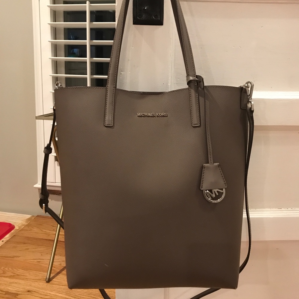 Sold! Michael Kors Hayley tote, Cinder/Cement