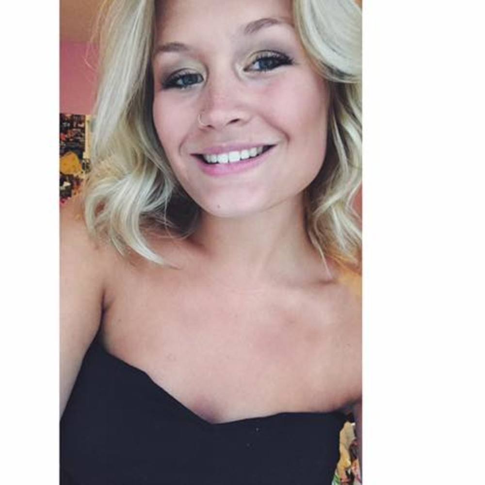 Meet your Posher, Ellie