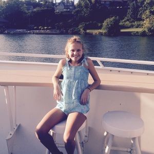 Meet your Posher, Kennedy