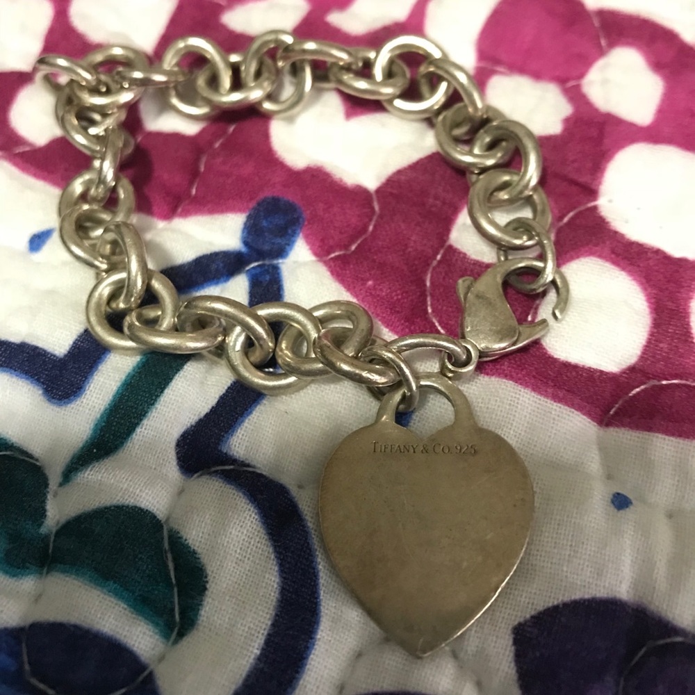 Classic Tiffany & co heart charm bracelet