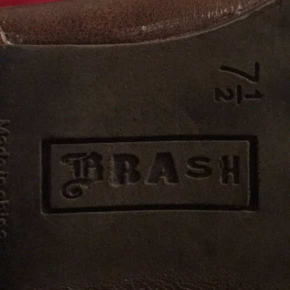 Brown Boots 👢 - Picture 3 of 4