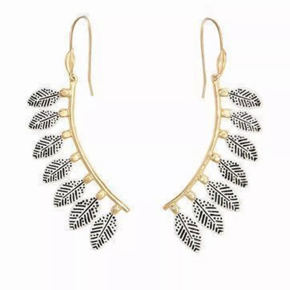 Stella And Dot Leaf Drop Dangle Earrings New