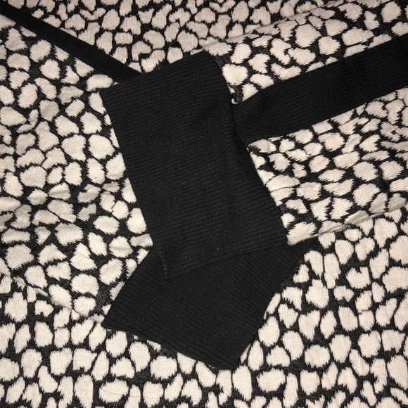 APT 9 Crew Neck Sweater - Picture 5 of 5