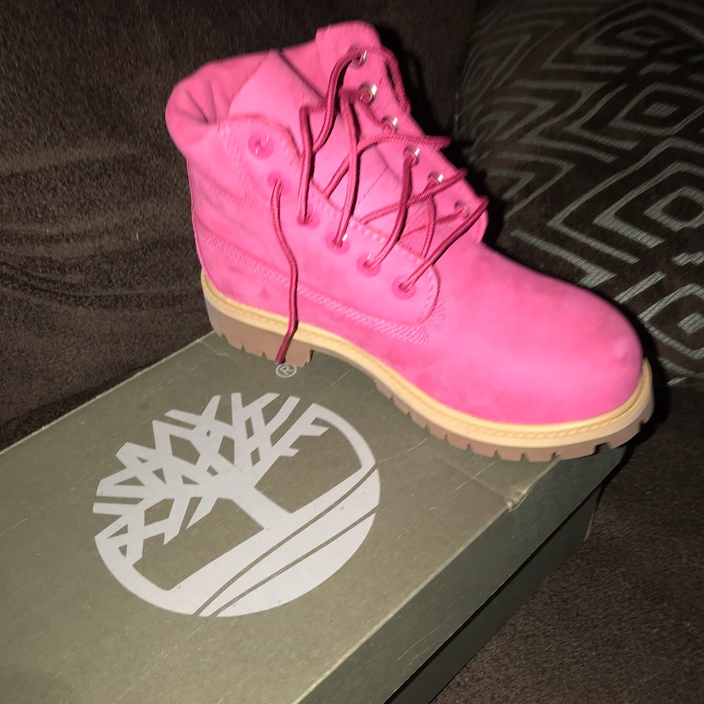 Everything kids partyKids BNWT Size 2 Tims