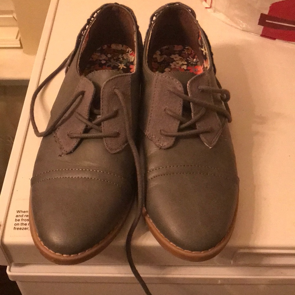 Gray sugar dress shoes.