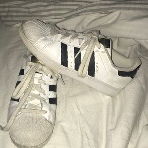 Adidas Superstars original size 7
