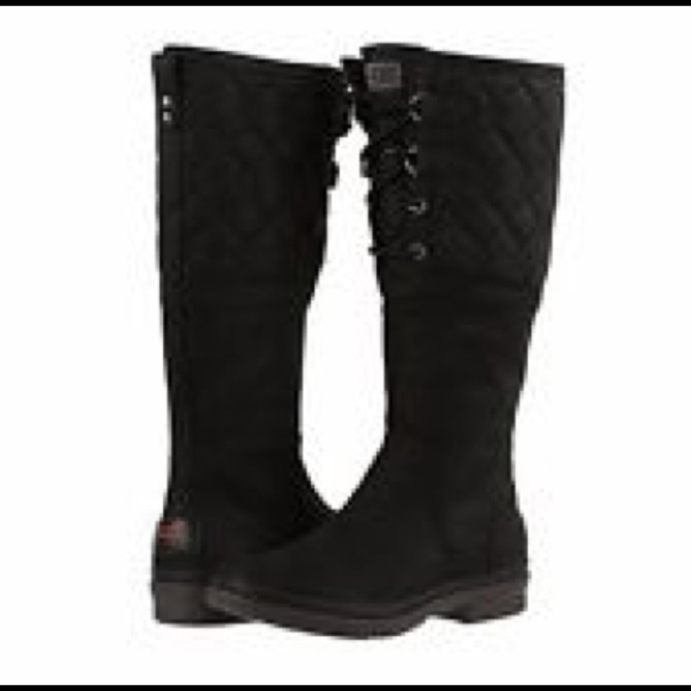 Women's UGG Elsa Deco Quilt Black Boots