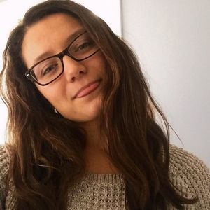 Meet your Posher, Olivia