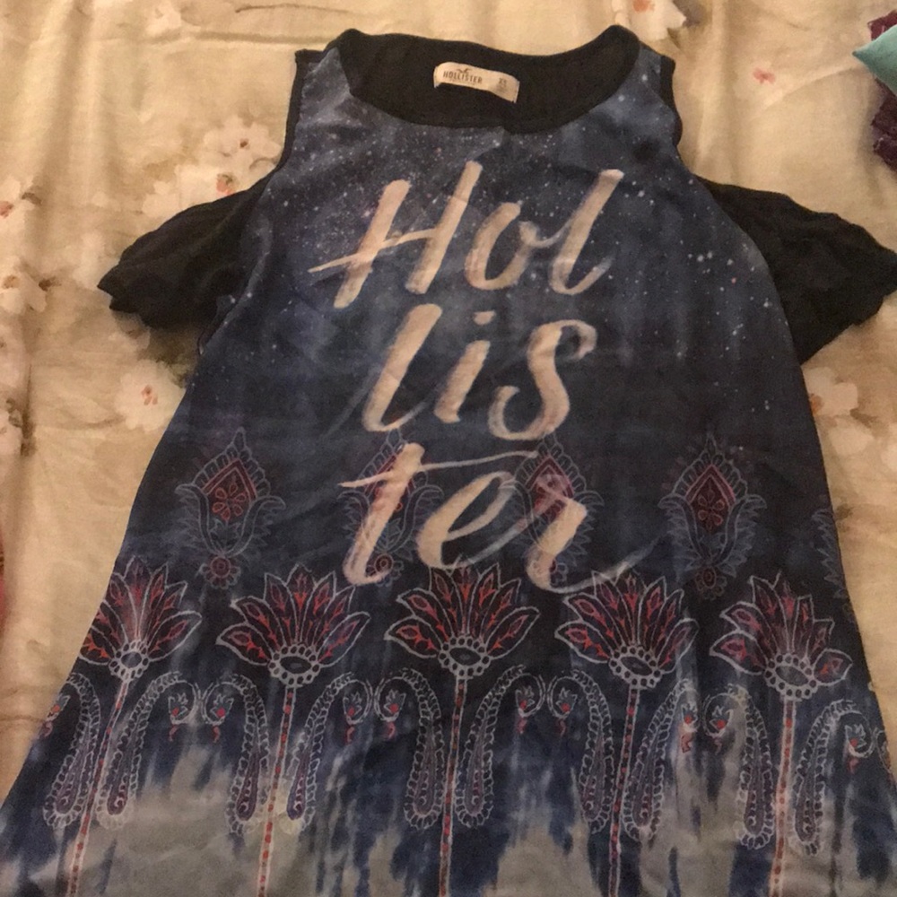 cold shoulder top