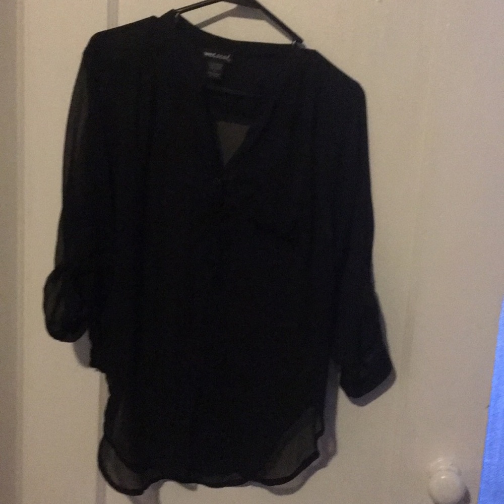 Sheer 3/4 sleeve