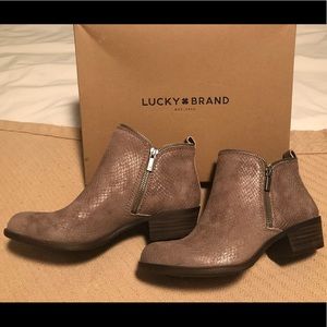 New LUCKY BRAND booties