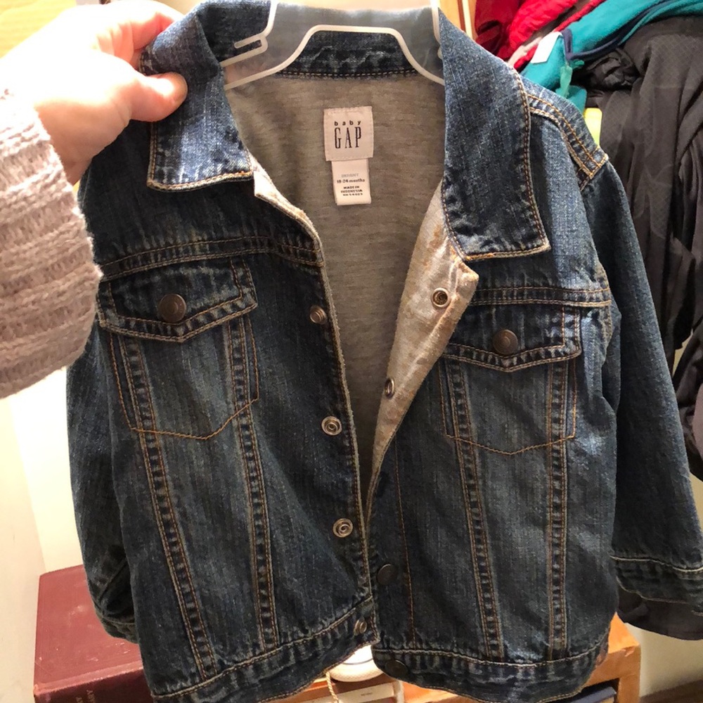 Baby Gap jean jacket. Boy. 18-24 months