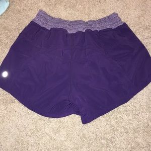 Lululemon tracker shorts