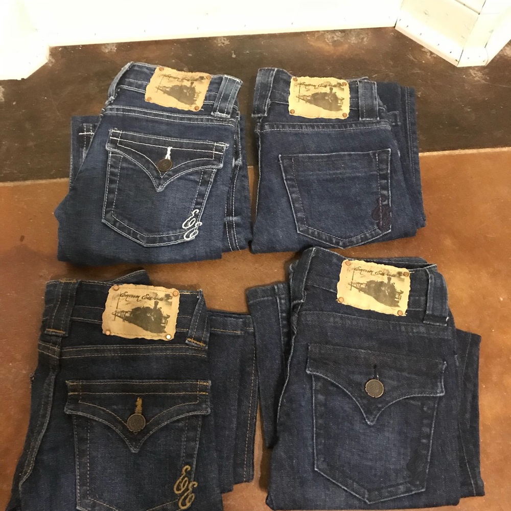 Size 7 kids jeans new with tags adjustable waist.