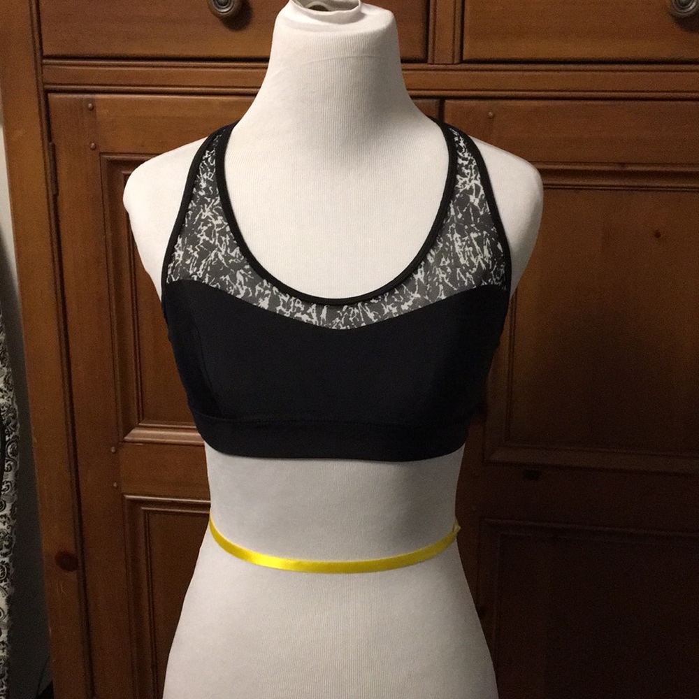 Lululemon bra... brand new