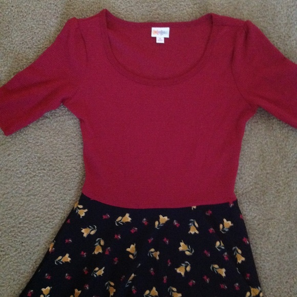 🌺SOLD‼️Lularoe Nicole Dress🌺🌺🌺 - Picture 2 of 3