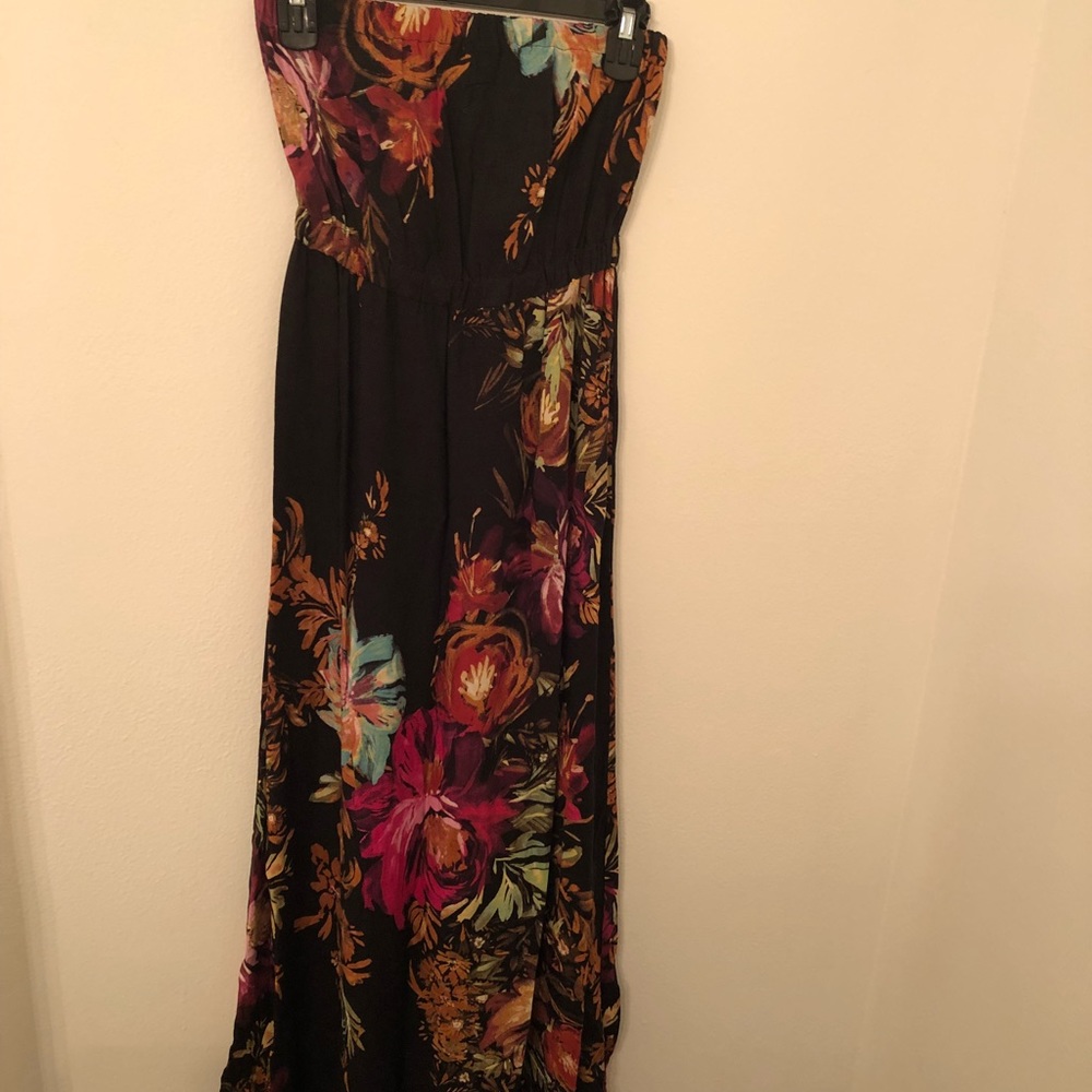 Strapless dress