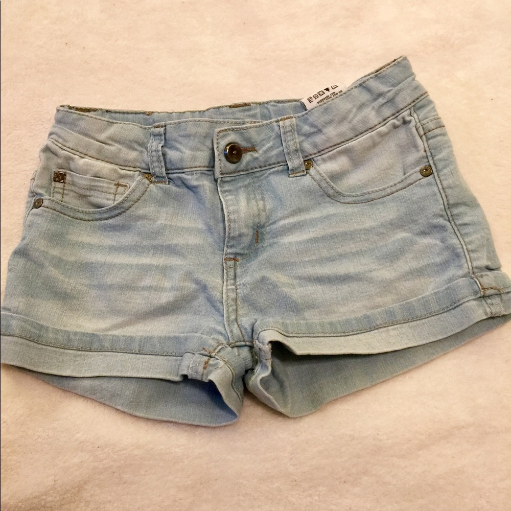DKNY faded blue short jean shorts