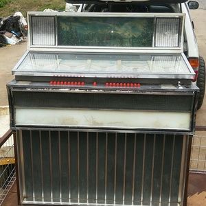 Meet your Posher, Stacy