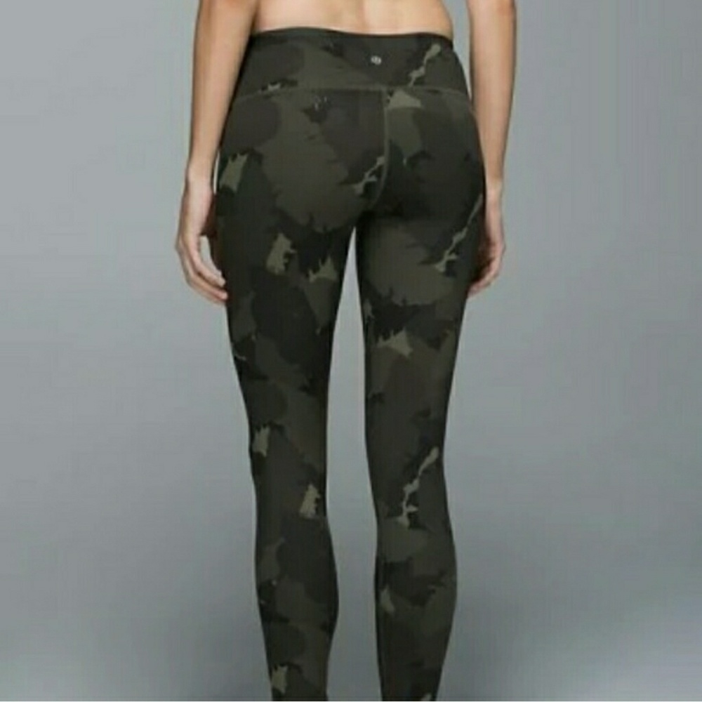 Lululemon Full Length Camouflage 🤗 Rare!!