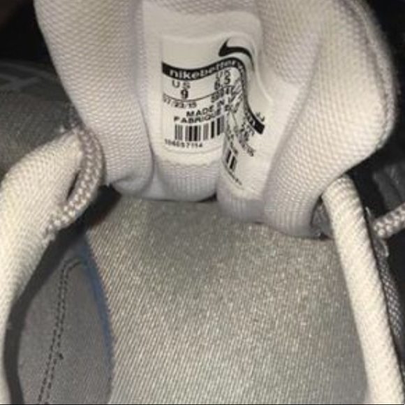 Nike Air - Picture 2 of 2