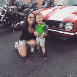 Meet your Posher, Ashlee