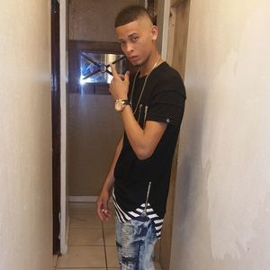 Meet your Posher, Manuel