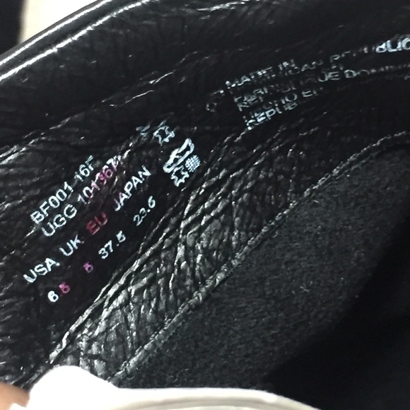 Women's Ugg Ava Exposed Fur Black Boots - Picture 6 of 7