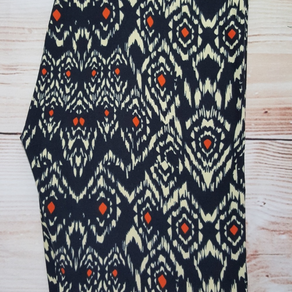 LuLaRoe Unicorn One size leggings black