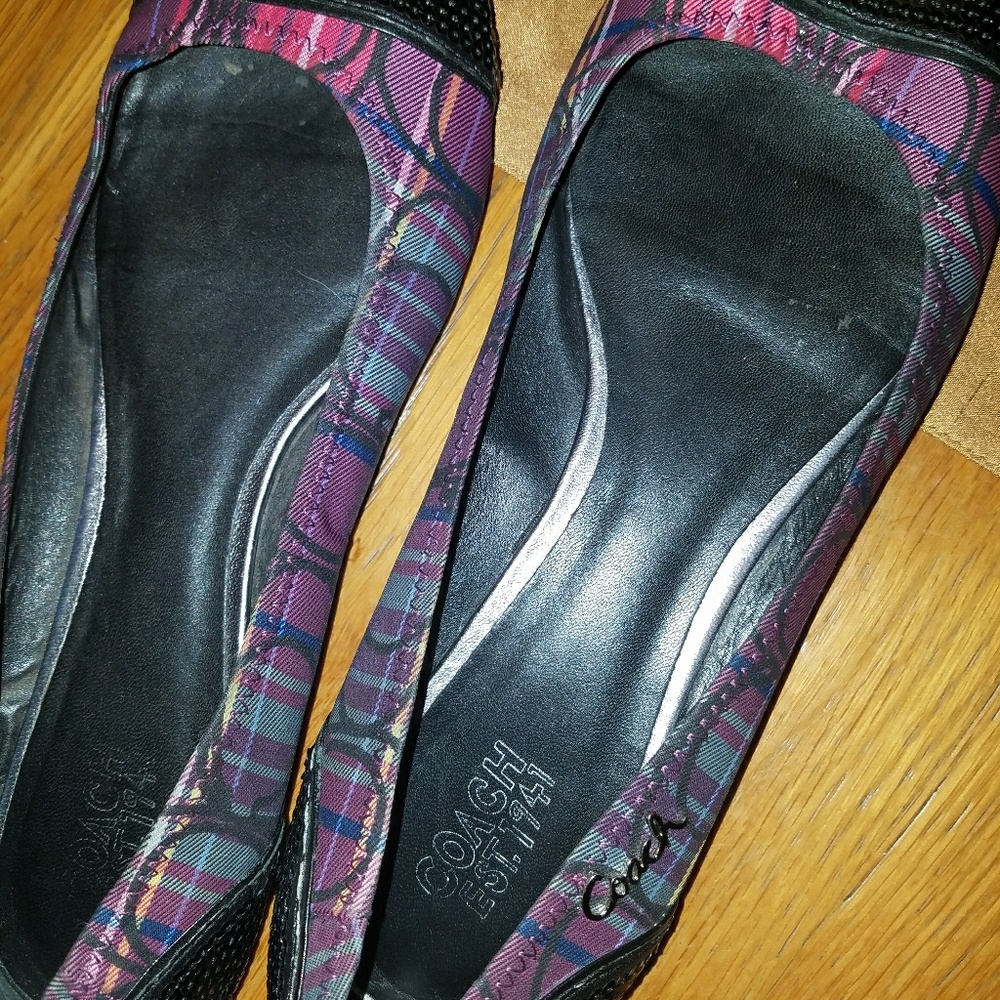 Coach flats